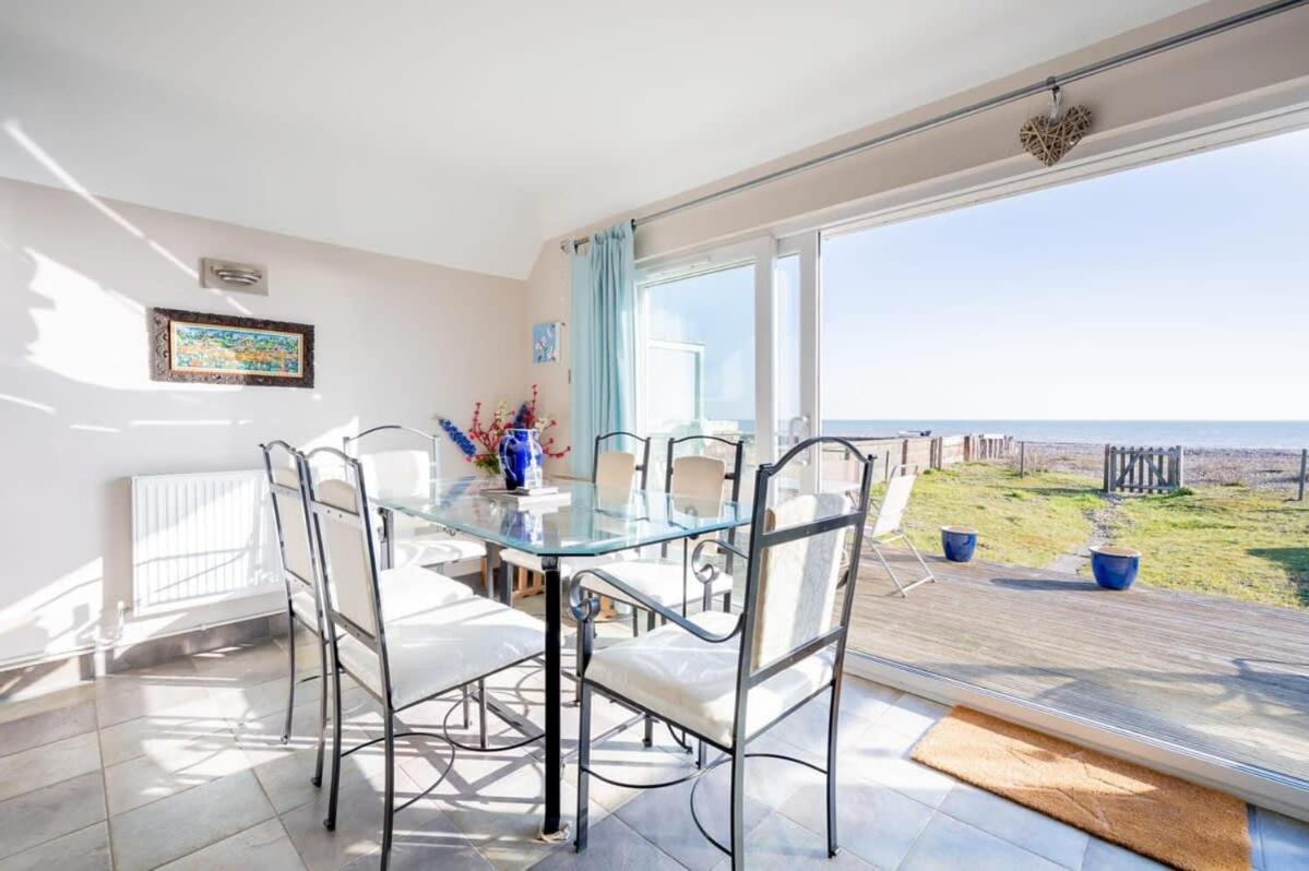 Villa Family Haven By The Waves Direct Beach Access Pevensey Exterior foto