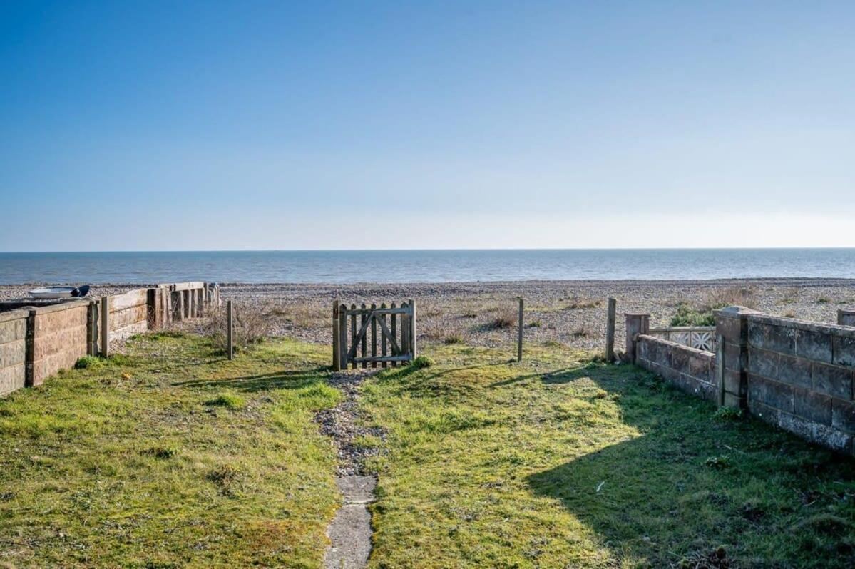 Villa Family Haven By The Waves Direct Beach Access Pevensey Exterior foto